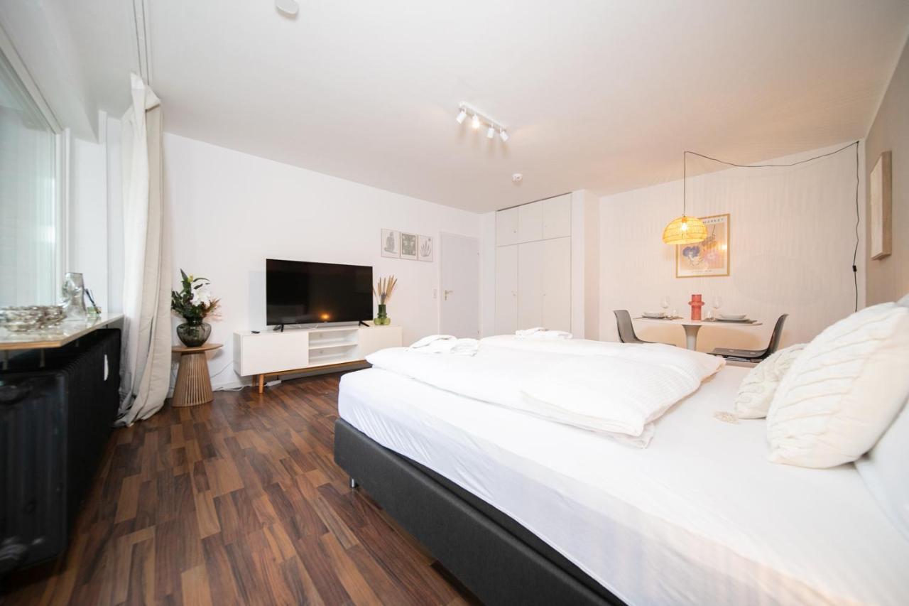 ניאוס Favorite Stays - Suite And More - Westfeld מראה חיצוני תמונה